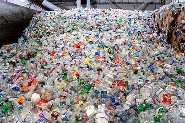 Сбор пластикового мусора